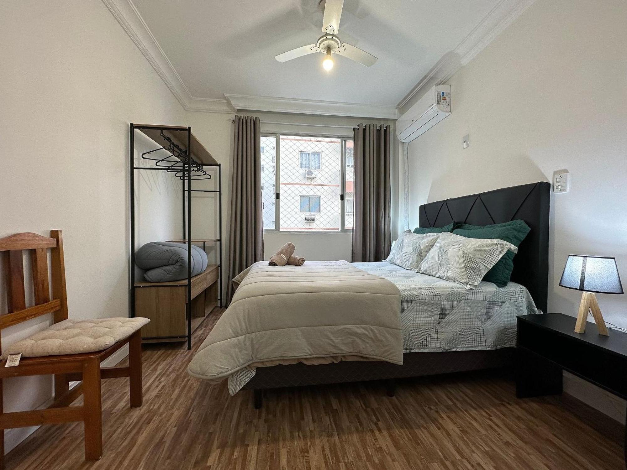 Po04- 1 Quarto Ao Lado Shop. Atlantico C/ Garagem Balneário Camboriú Eksteriør bilde